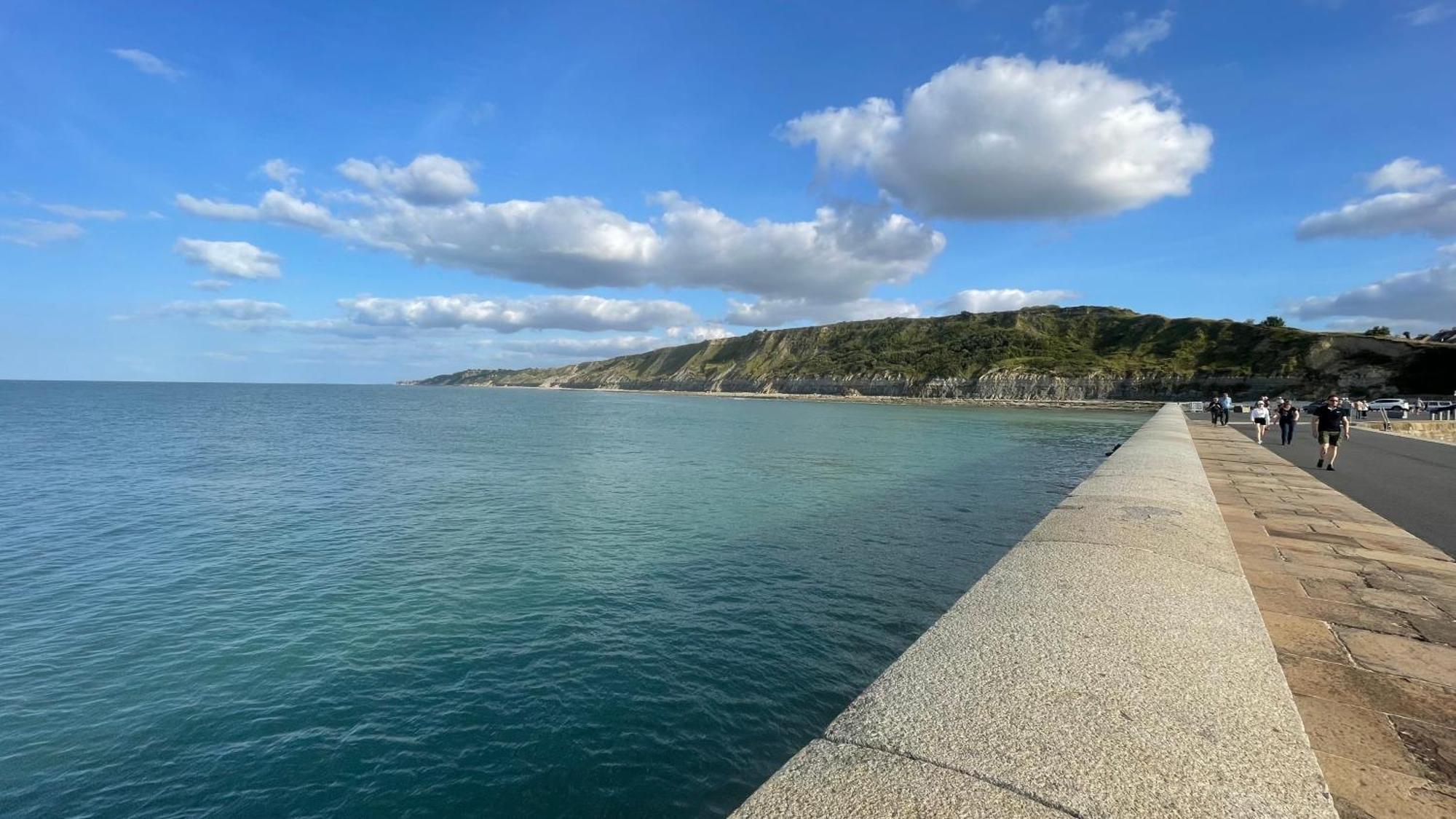 Maison Calme Et Cosy A Port-En-Bessin Pres Du Golf Et De La Mer Екстериор снимка