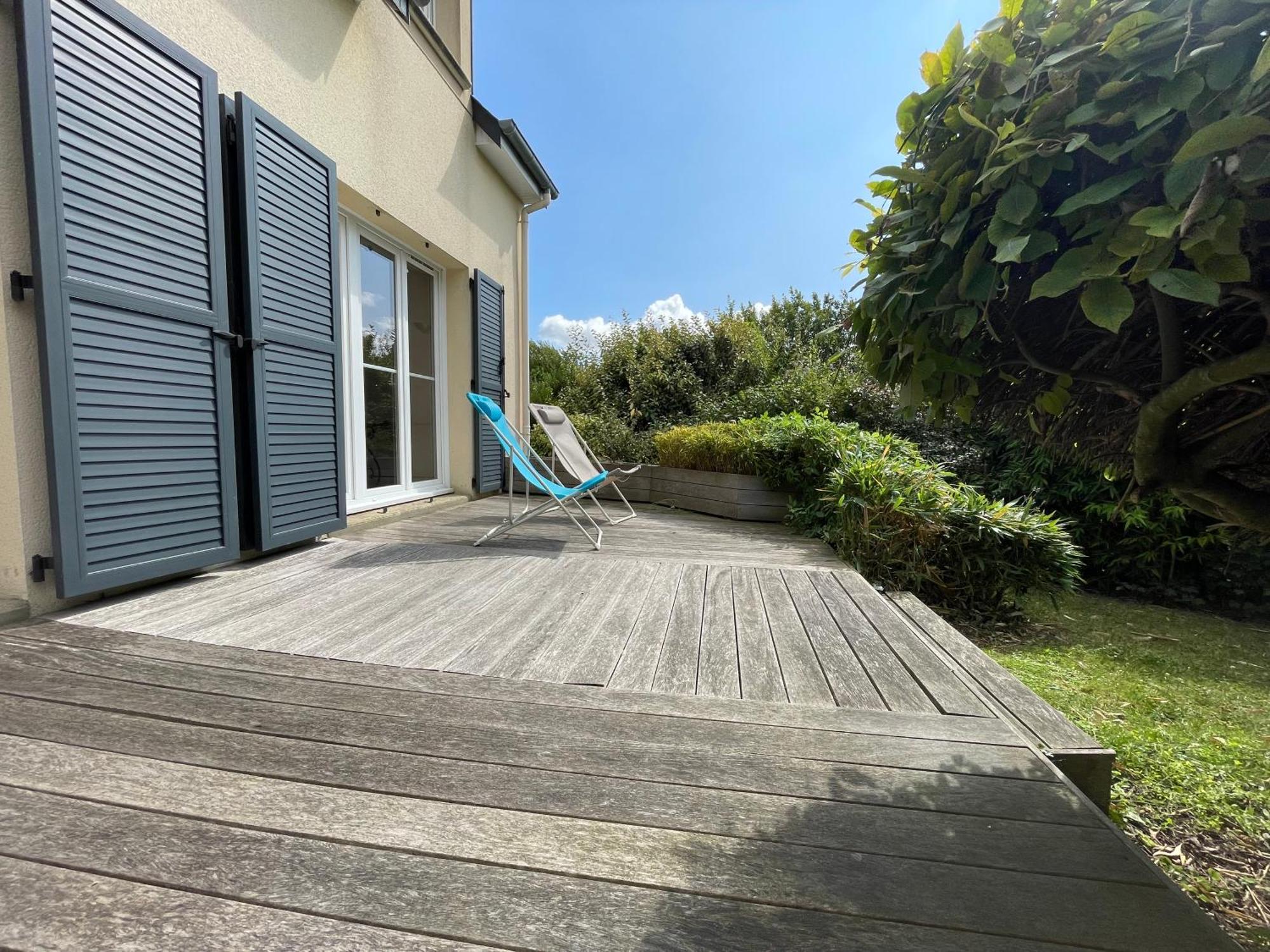 Maison Calme Et Cosy A Port-En-Bessin Pres Du Golf Et De La Mer Екстериор снимка